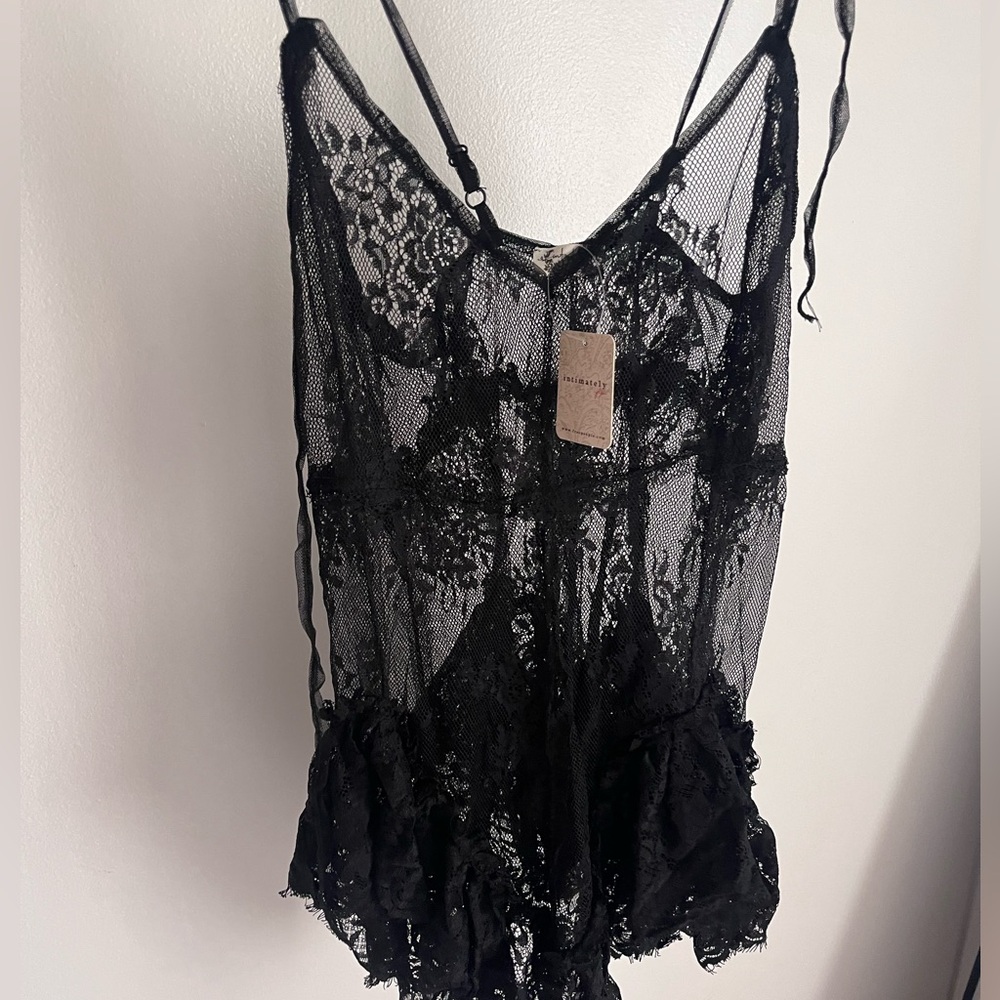 Elegant Black Lace Tank